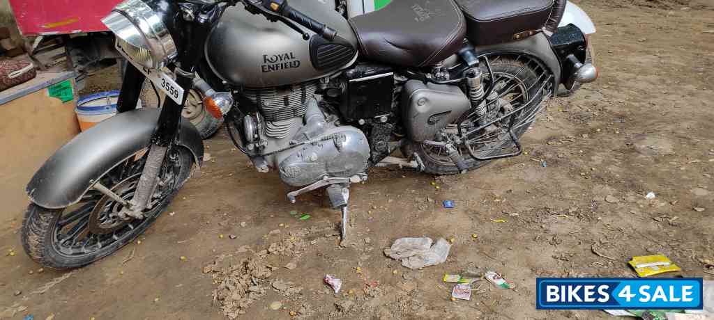 Royal Enfield Classic Gunmetal Grey