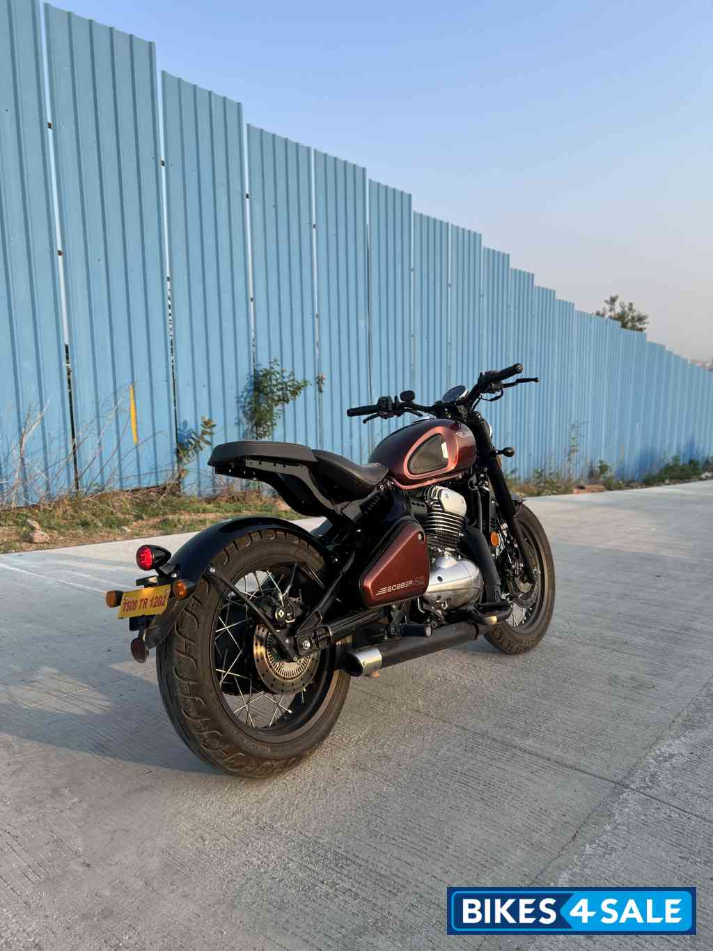 Mystic Cooper Jawa 42 Bobber Dual Channel ABS