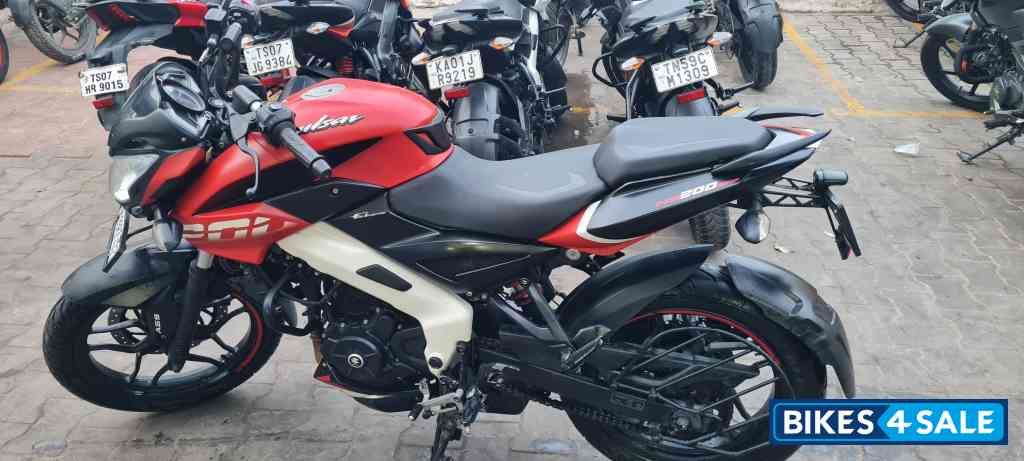 Brunt Red Bajaj Pulsar NS 200 BS6