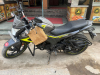 Honda CB Hornet 160R