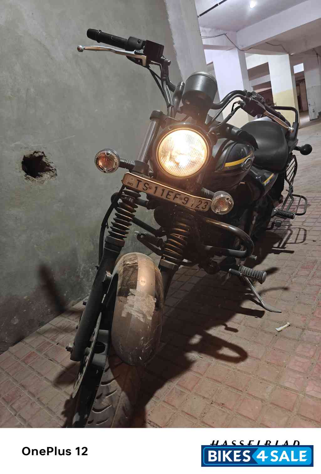 Dark Blue Bajaj Avenger Street 150