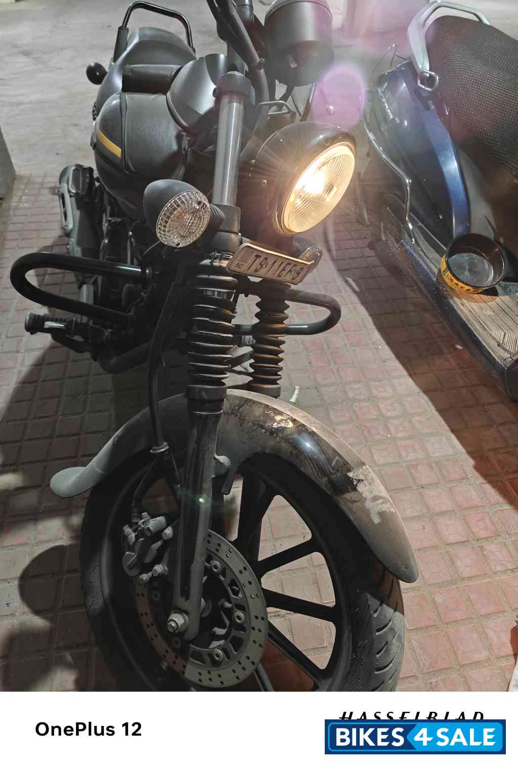 Dark Blue Bajaj Avenger Street 150