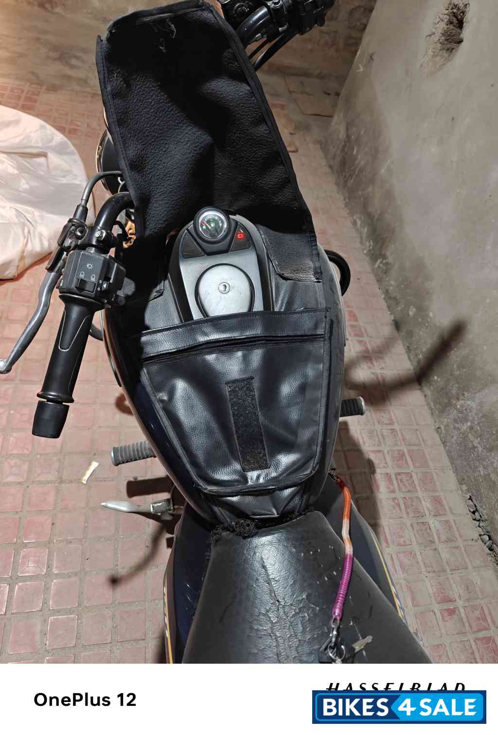 Dark Blue Bajaj Avenger Street 150