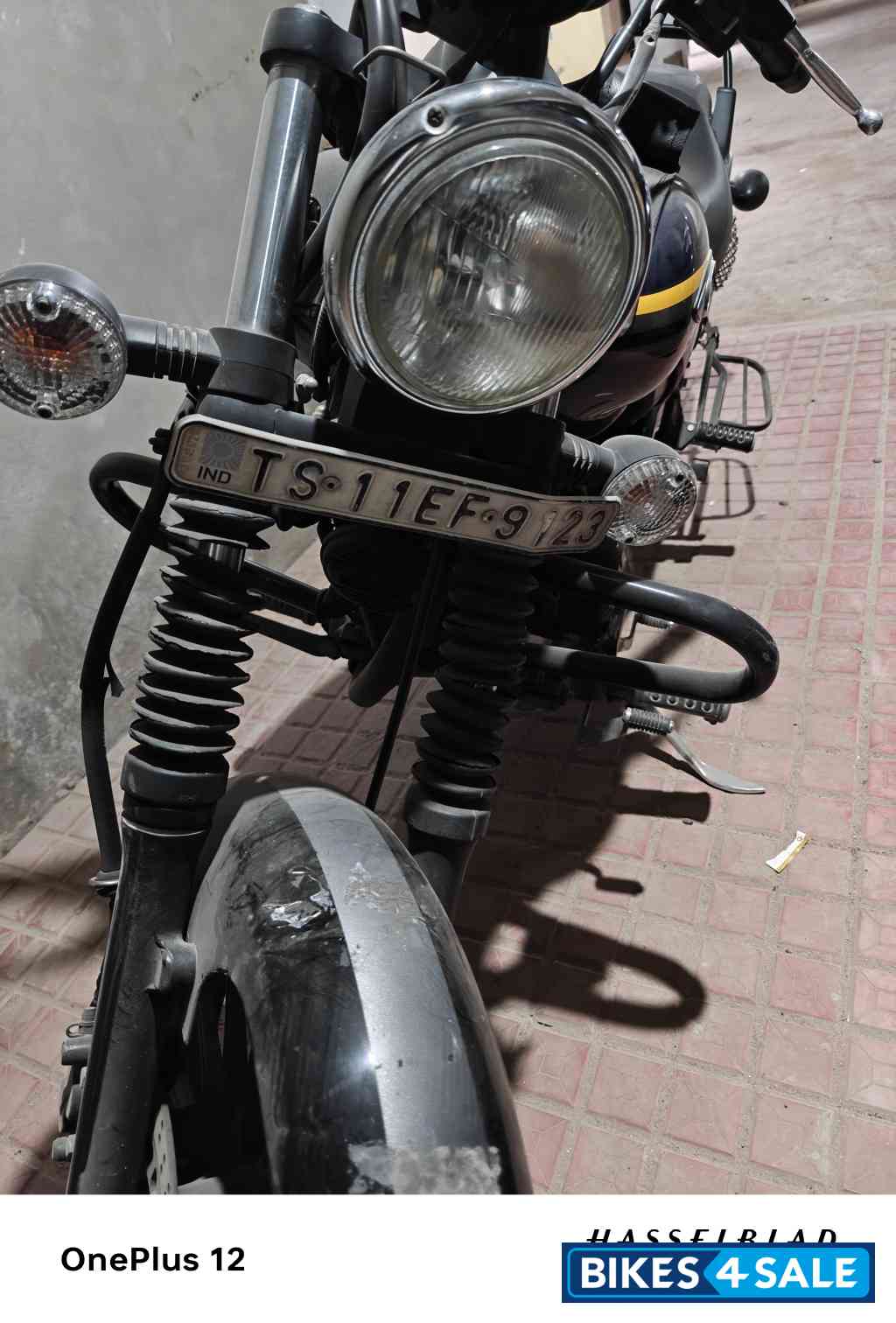 Dark Blue Bajaj Avenger Street 150