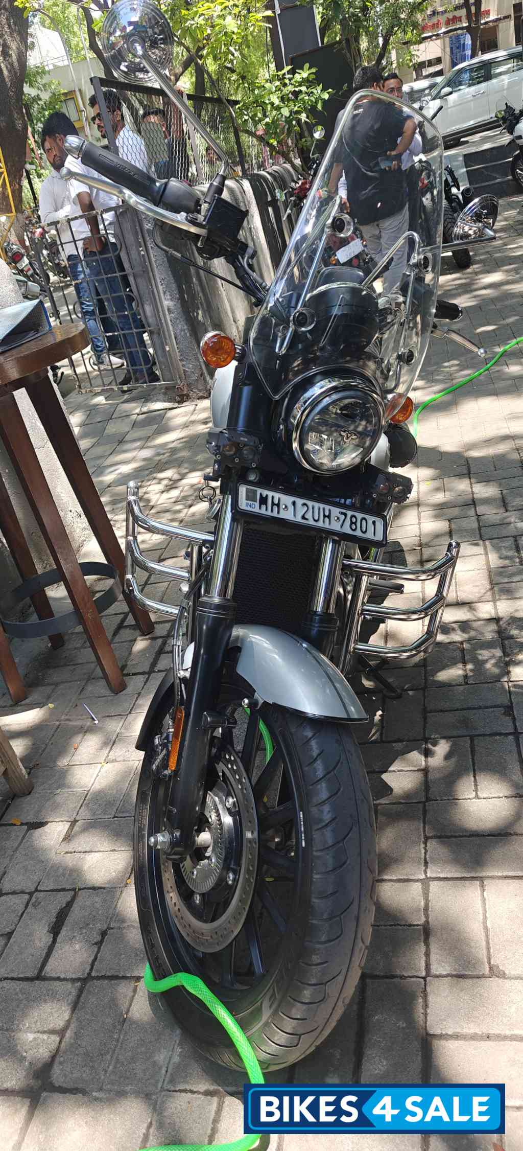 Yezdi Roadster Chrome