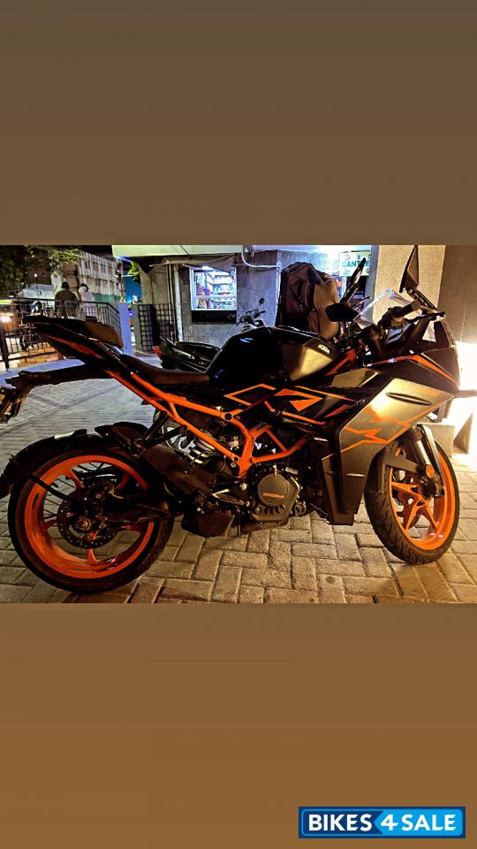 Black N Orange KTM RC 125