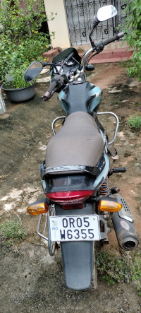 Black Bajaj Discover 125M