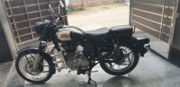 Black Royal Enfield Classic 350