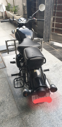 Black Royal Enfield Classic 350