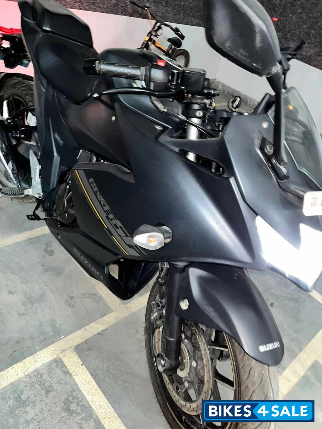 Suzuki Gixxer SF 250