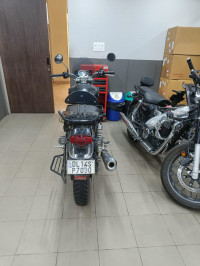 Black Honda Hness CB 350