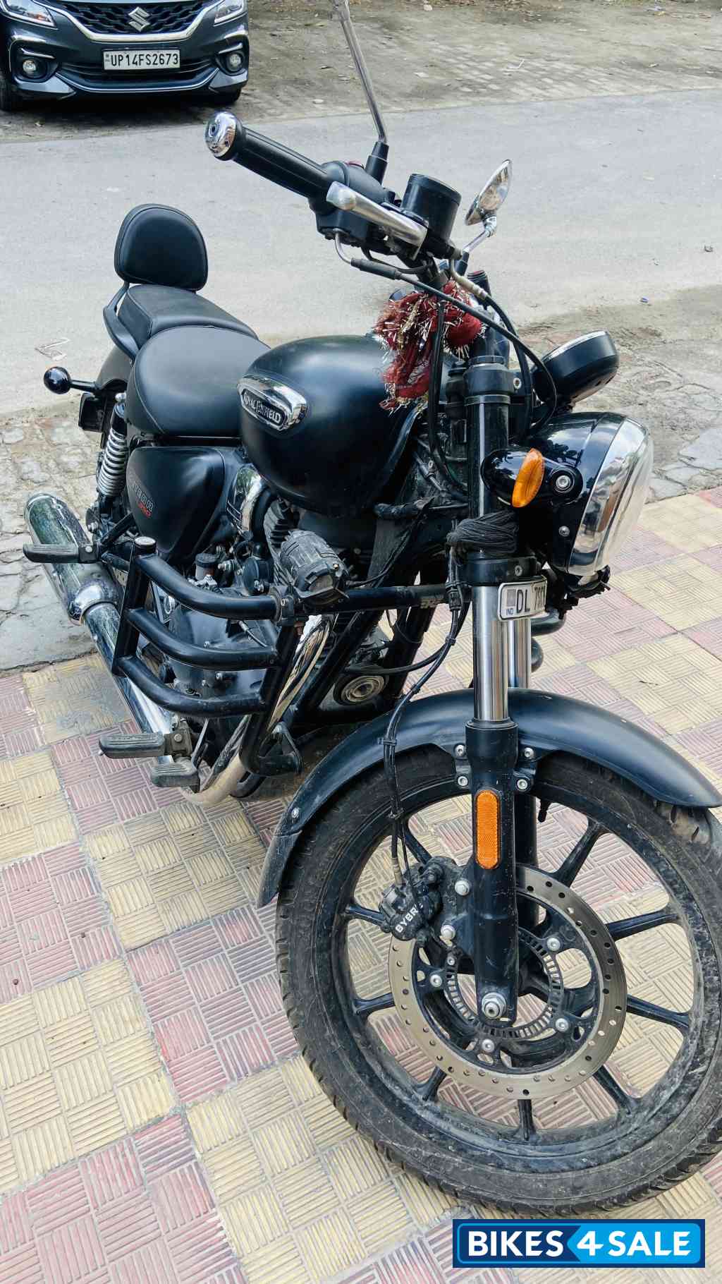 Black Royal Enfield Meteor 350 Stellar
