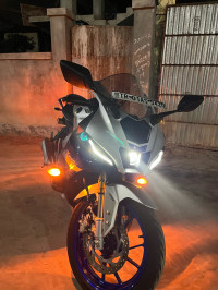 Metallic Grey Yamaha R15M