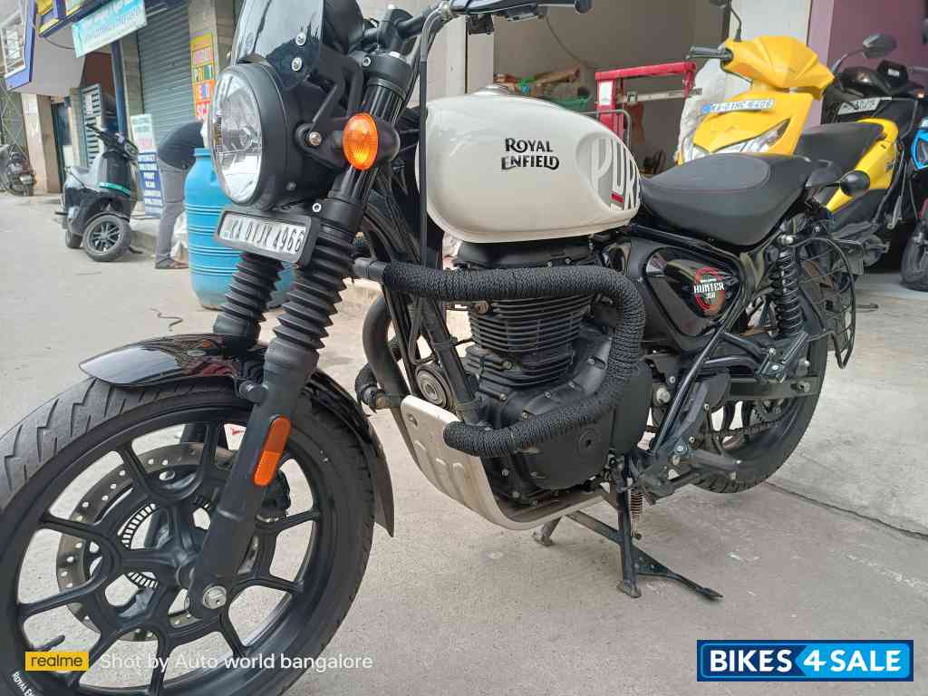 Royal Enfield Hunter 350 Metro