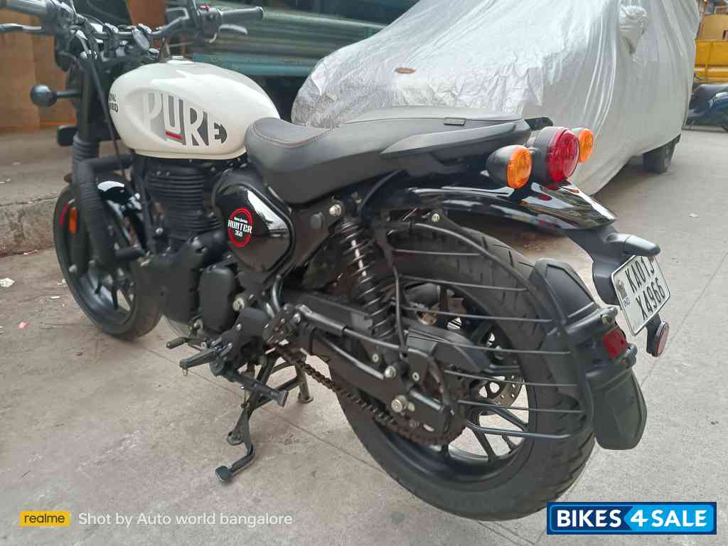 Royal Enfield Hunter 350 Metro