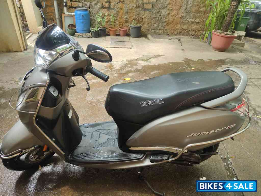 TVS Jupiter 125