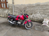 Red Bajaj V15