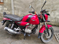 Red Bajaj V15