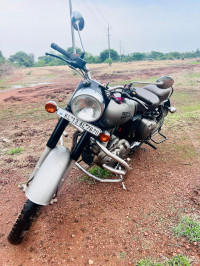 Royal Enfield Classic 350