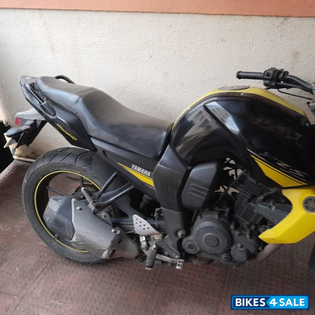 Yamaha FZ