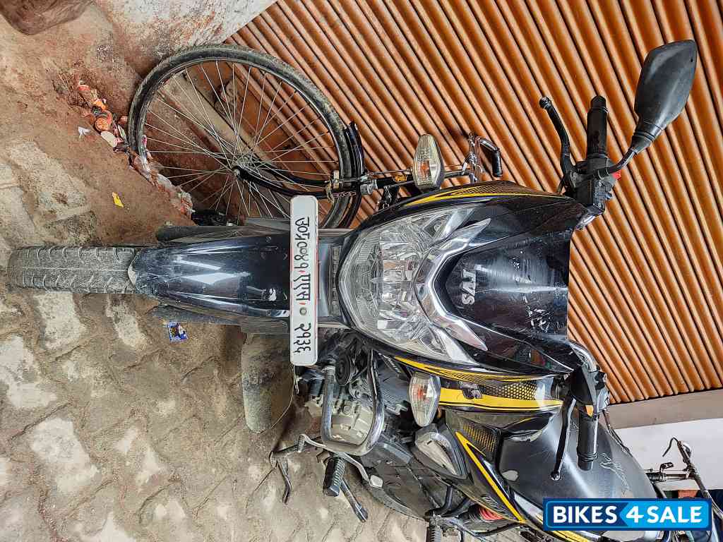 TVS Victor Premium Edition