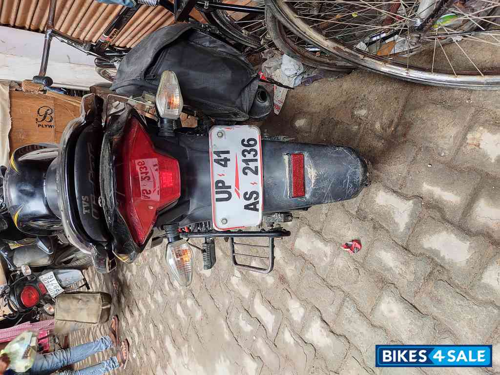 TVS Victor Premium Edition