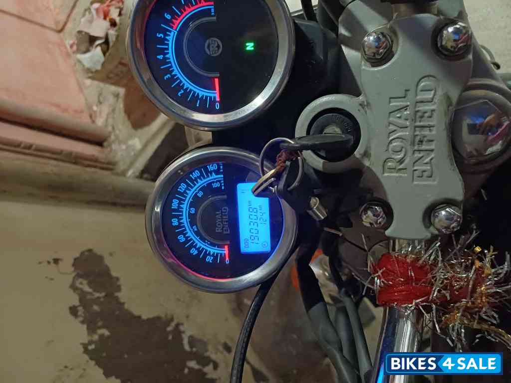 Royal Enfield Thunderbird 350