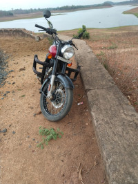 Regal Red Royal Enfield Bullet 350 ES BS6