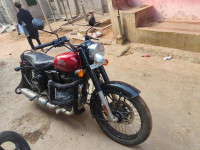 Regal Red Royal Enfield Bullet 350 ES BS6