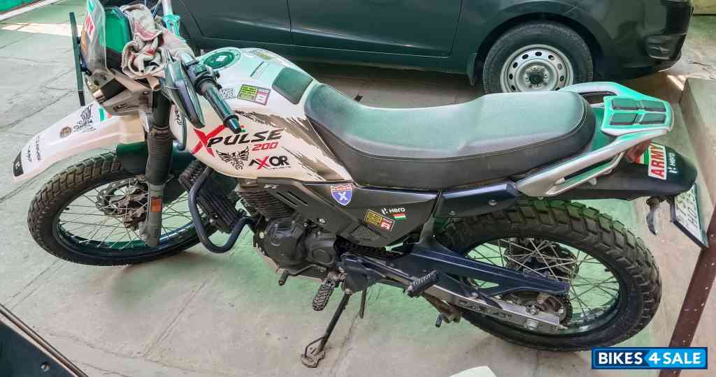 Hero XPulse 200 BS6
