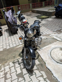 Royal Enfield Bullet Standard 350