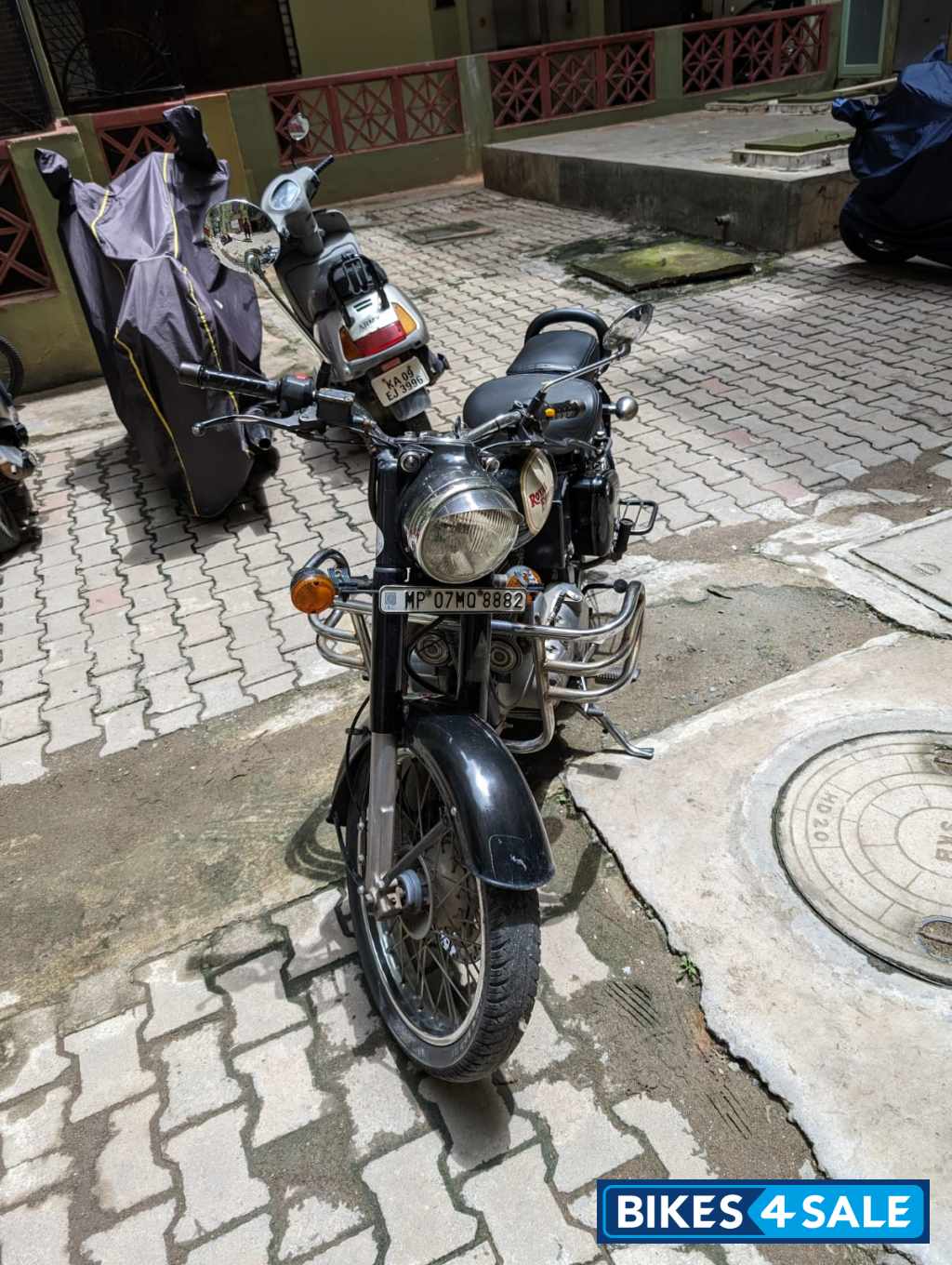 Royal Enfield Bullet Standard 350