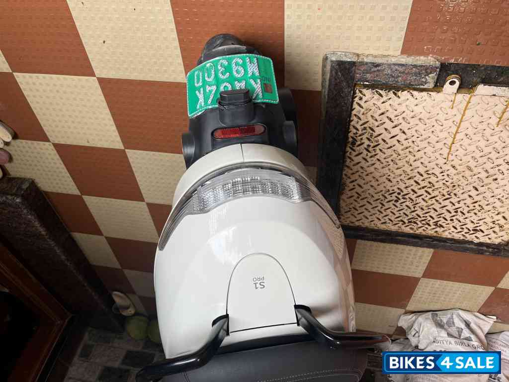 White Ola S1 Pro Gen2