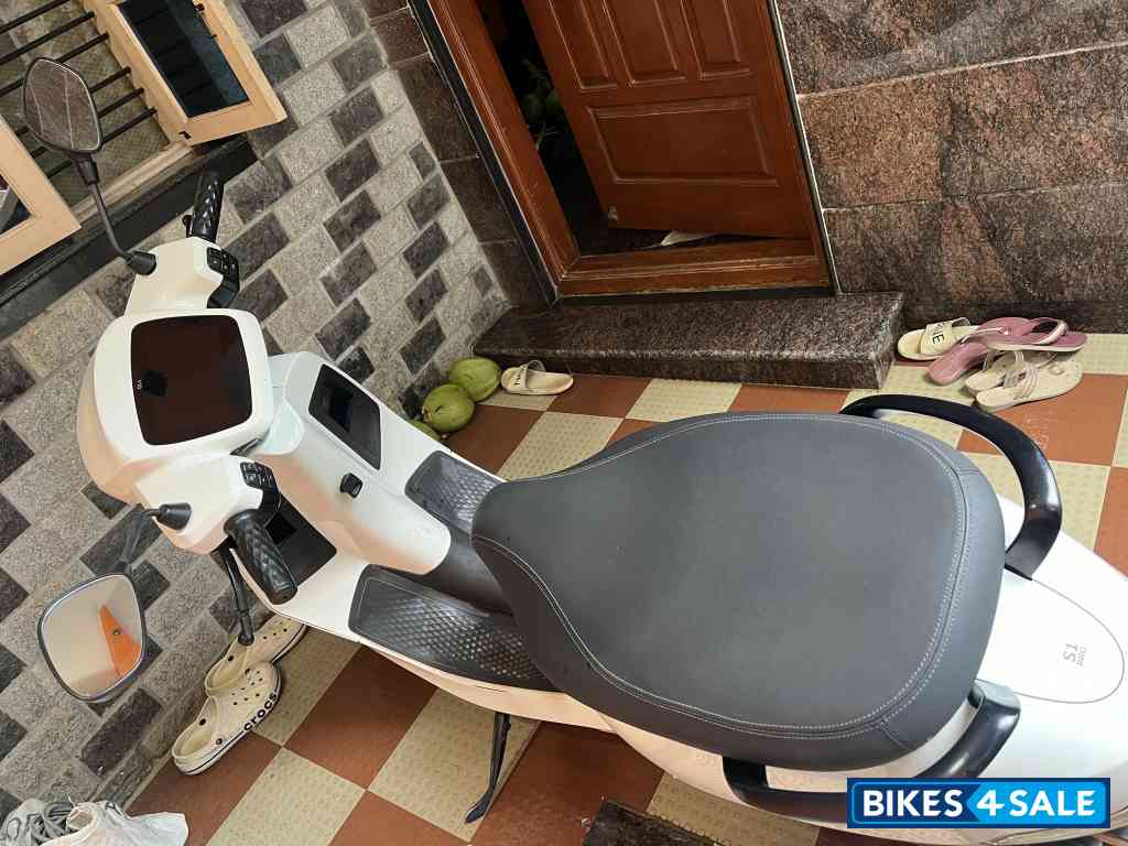 White Ola S1 Pro Gen2