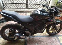 Black Suzuki Gixxer ABS