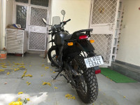 Granit Black Royal Enfield Himalayan 411