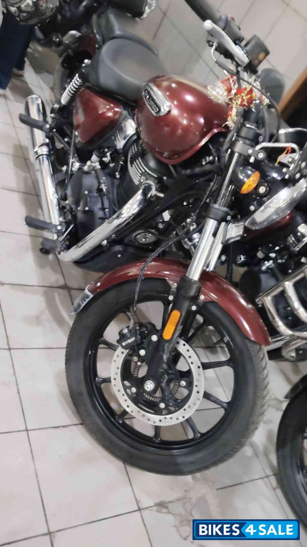 Royal Enfield Meteor 350 Stellar