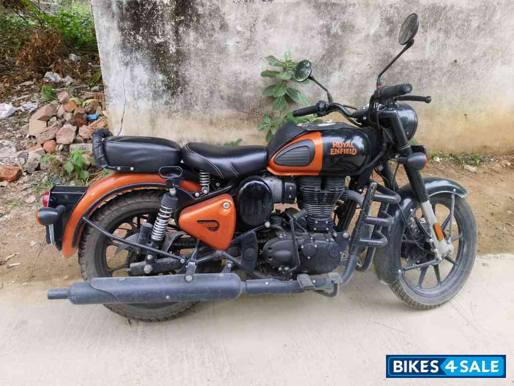 Orange Amber Royal Enfield Classic 350 BS VI
