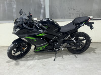 Ebony Black Kawasaki Ninja 300 BS6 2022
