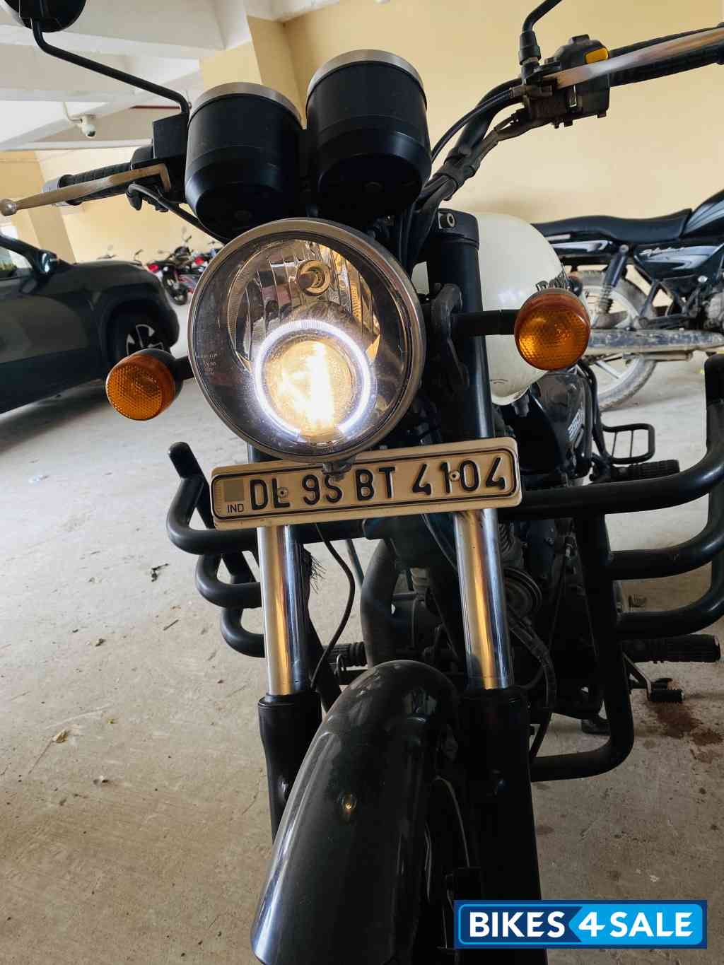 Royal Enfield Thunderbird X 350