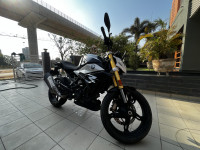 Cosmic Black BMW G 310 R BS6