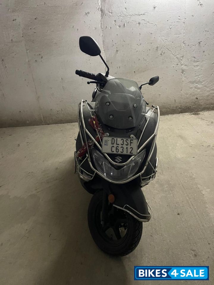 Matt Black Suzuki Burgman Street Bluetooth Enabled