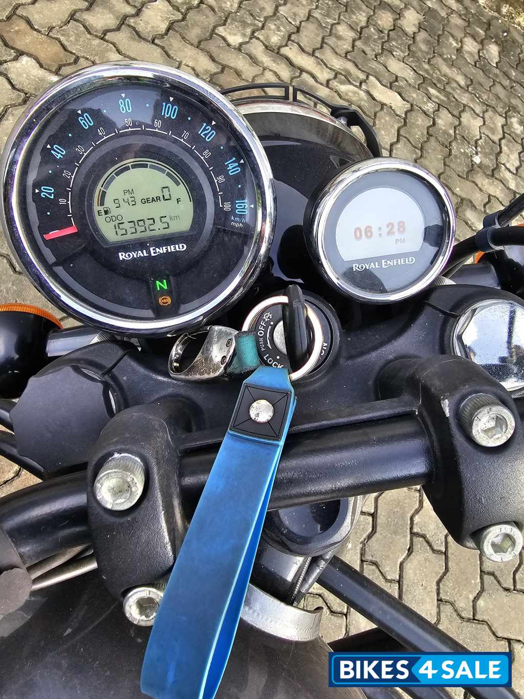 Grey Royal Enfield Meteor 350 Fireball