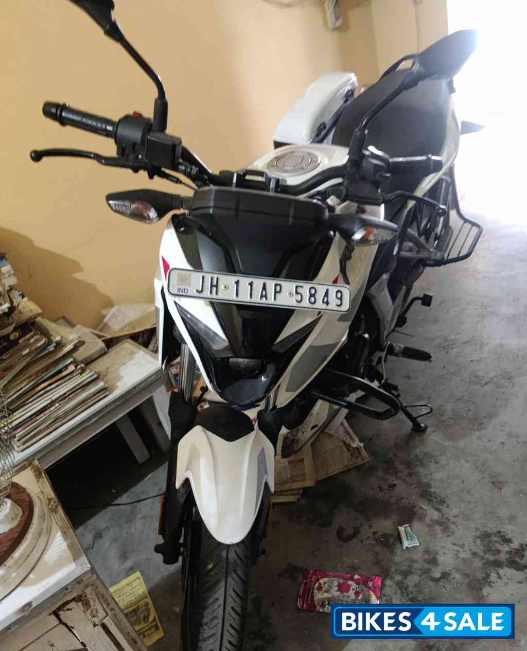 Bajaj Pulsar N150
