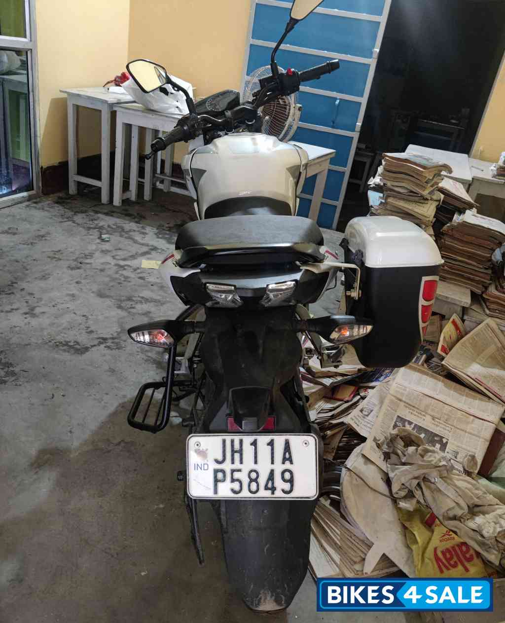 Bajaj Pulsar N150