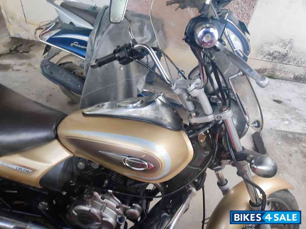 Bajaj Avenger Cruise 220
