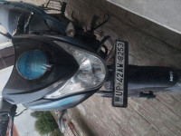 Blue And Black Hero Glamour 125 Disc