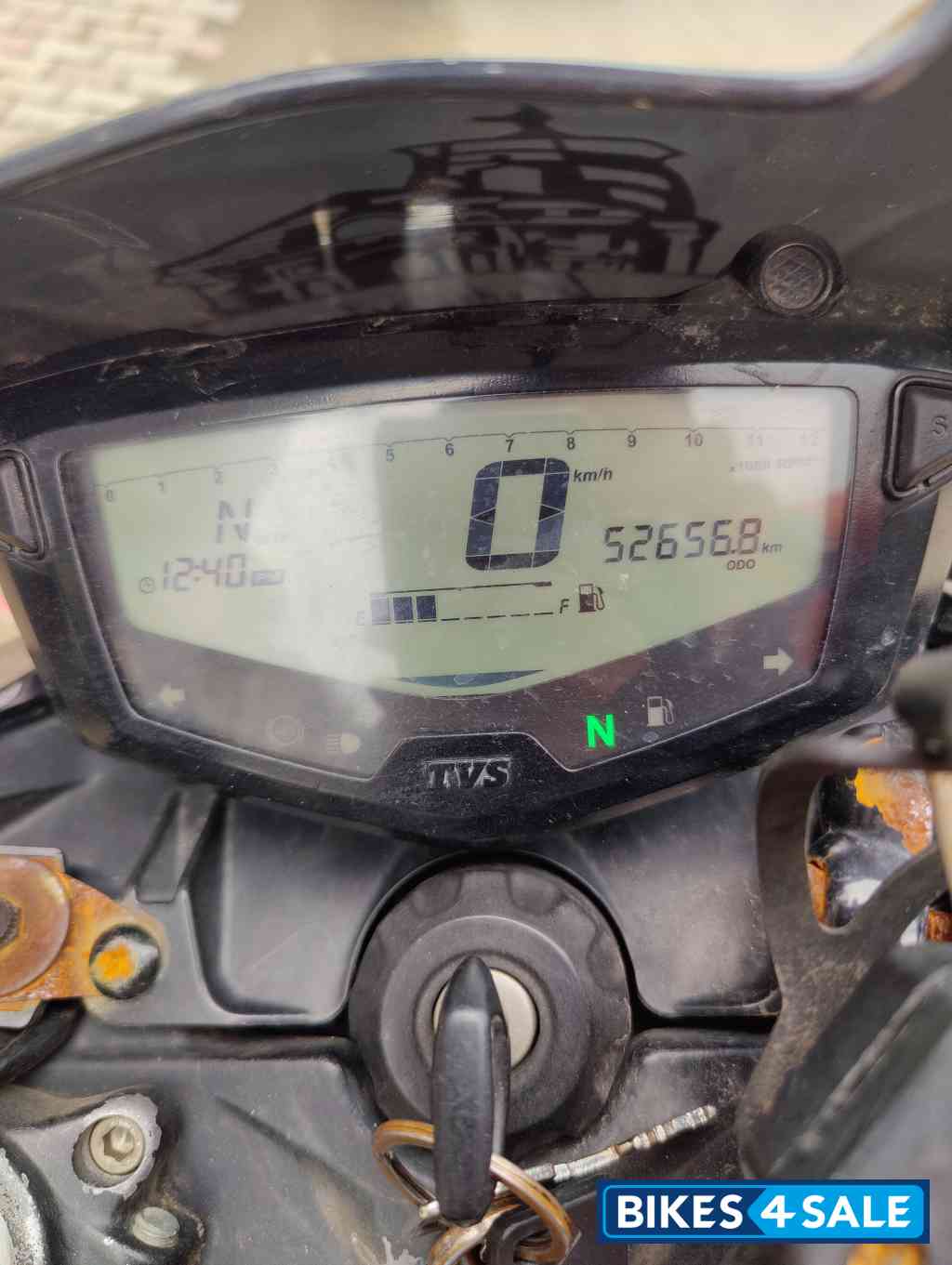 TVS Apache RTR 200 4V