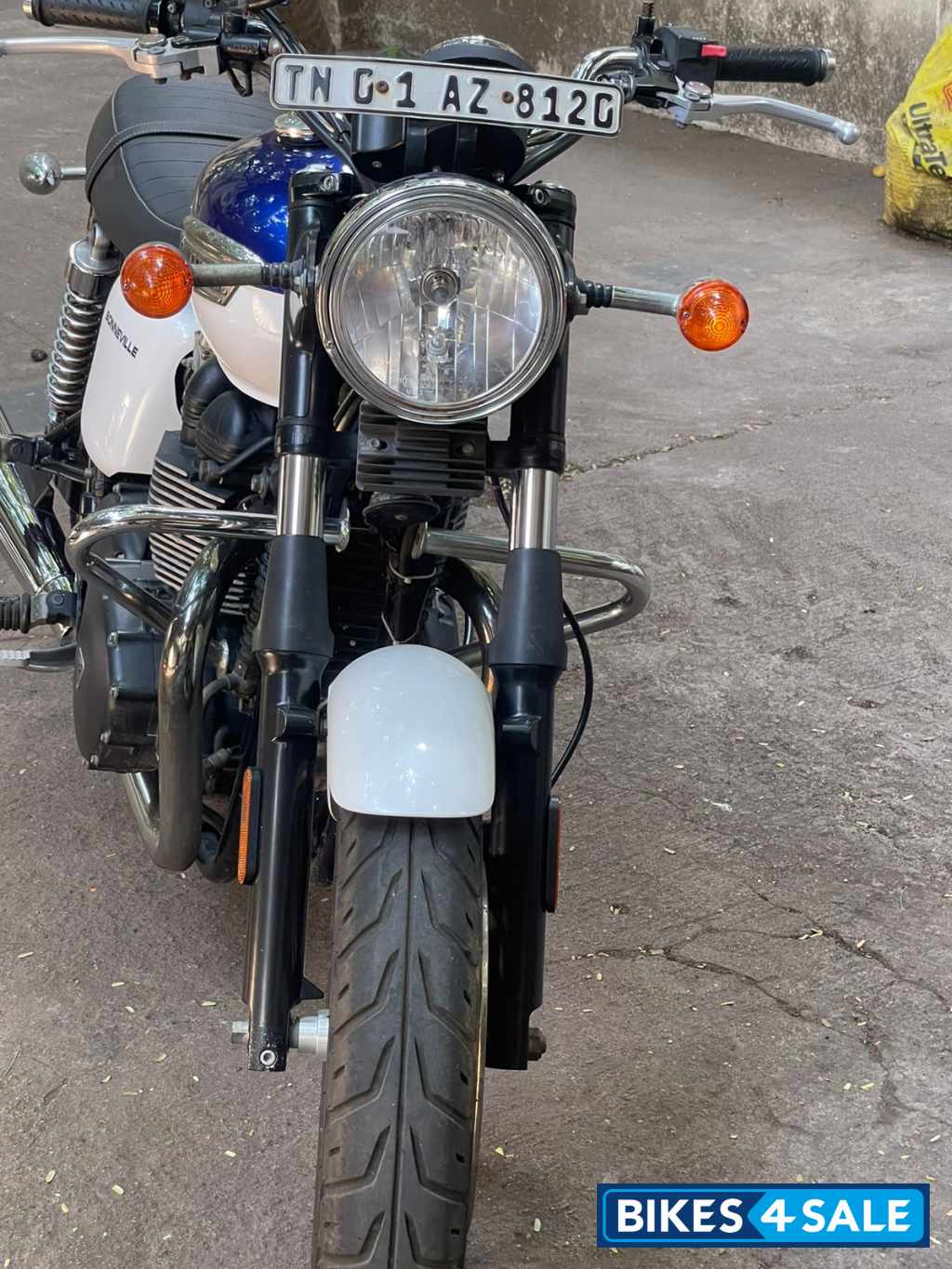 Triumph Bonneville T100