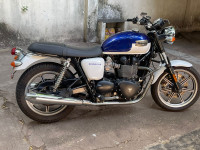 Triumph Bonneville T100